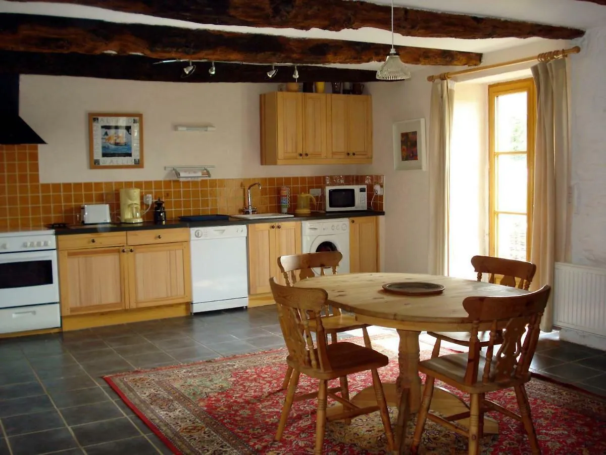 Rainbow Cottage, Le Petit Poubreu Ruffiac  Holiday home Ruffiac (Morbihan)