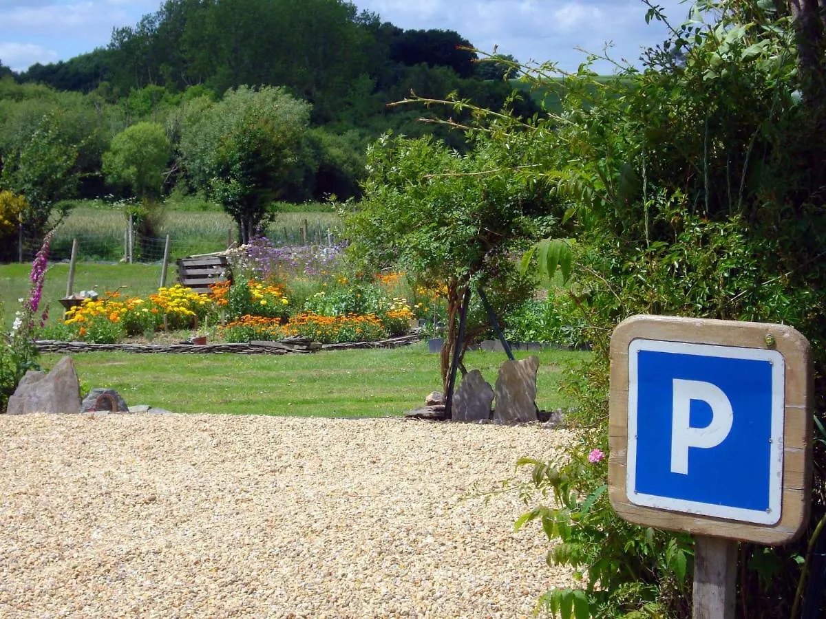 Holiday home Rainbow Cottage, Le Petit Poubreu Ruffiac  France